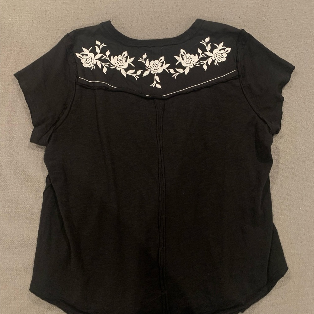 Reba Black Women’s Top